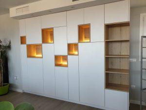 Mueble de almacenamiento moderno iluminado